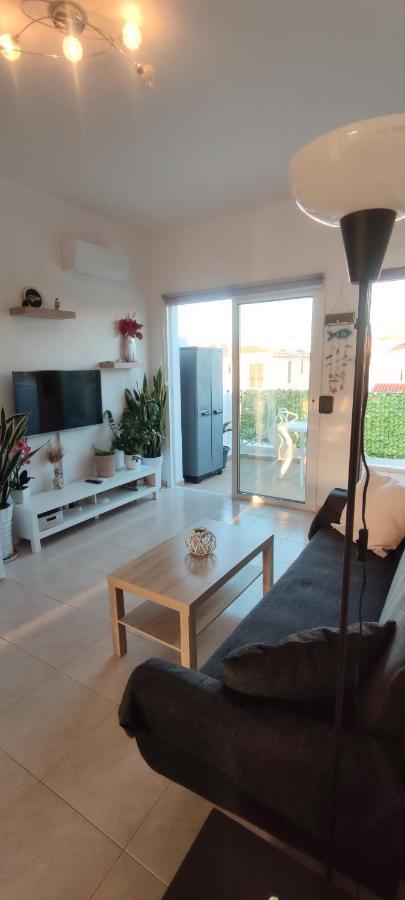 Polis Thalassa Seaside Boutique Beach Apartment מראה חיצוני תמונה